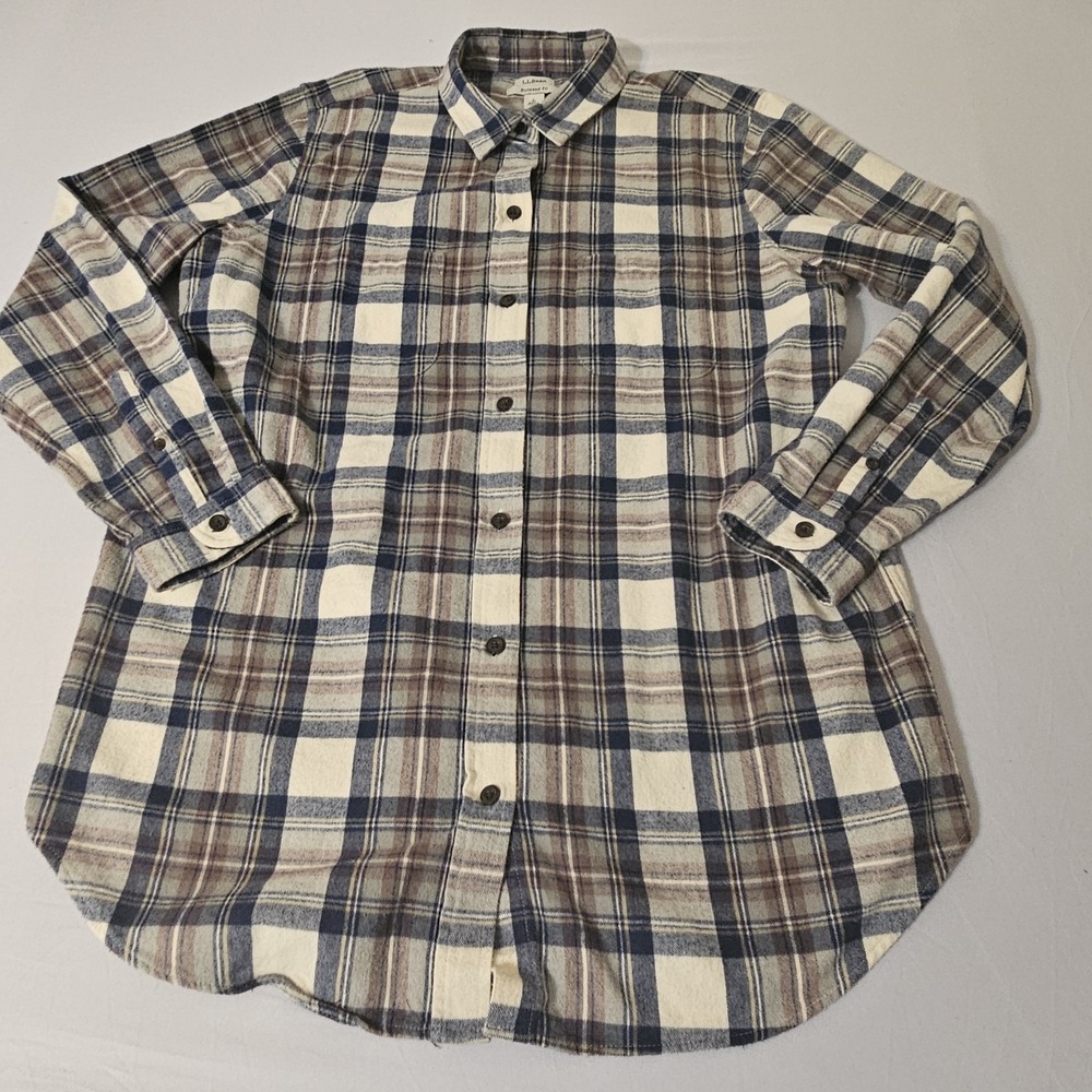 LL Bean L Flannel Button Shirt Gray Plaid Large RELAXED long Sleeve Pockets